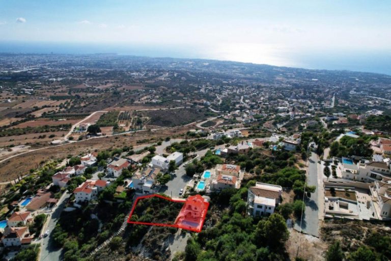 1,264m² Plot for Sale in Tala, Paphos District
