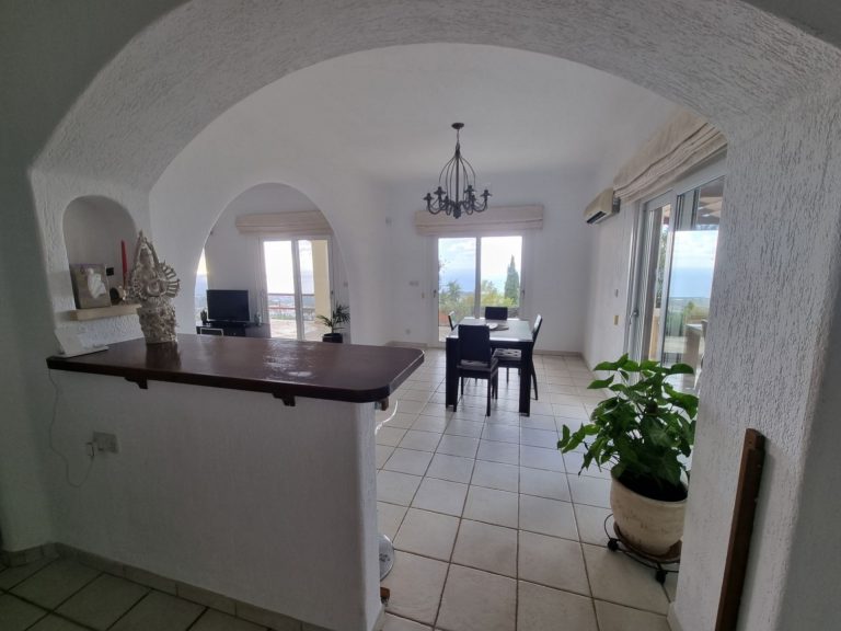 5 Bedroom House for Sale in Tala, Paphos District