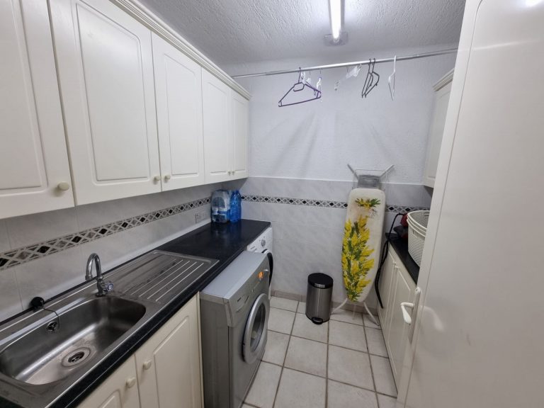 5 Bedroom House for Sale in Tala, Paphos District