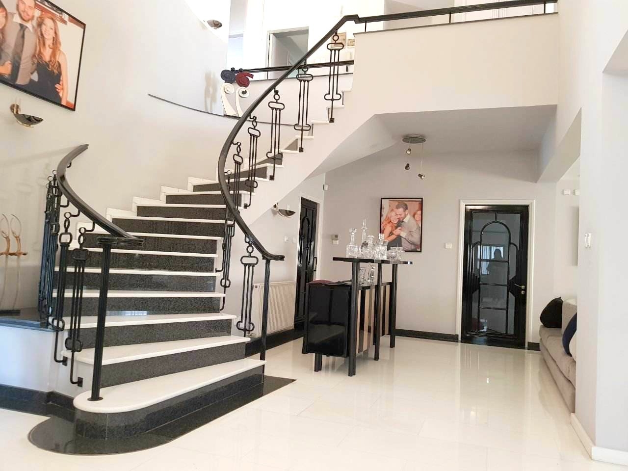 5 Bedroom House for Sale in Germasogeia – Tourist Area, Limassol District