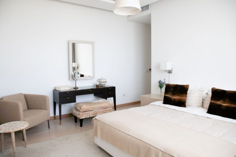 5 Bedroom House for Sale in Agios Tychonas, Limassol District