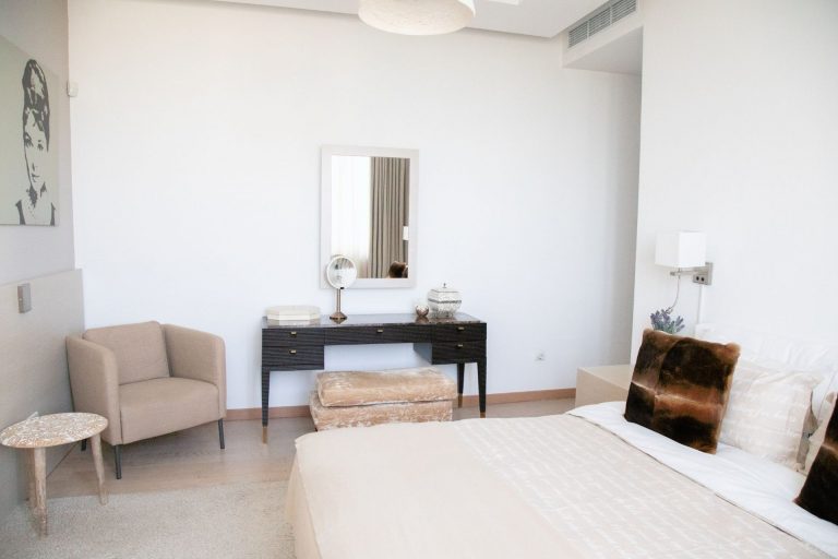 5 Bedroom House for Sale in Agios Tychonas, Limassol District