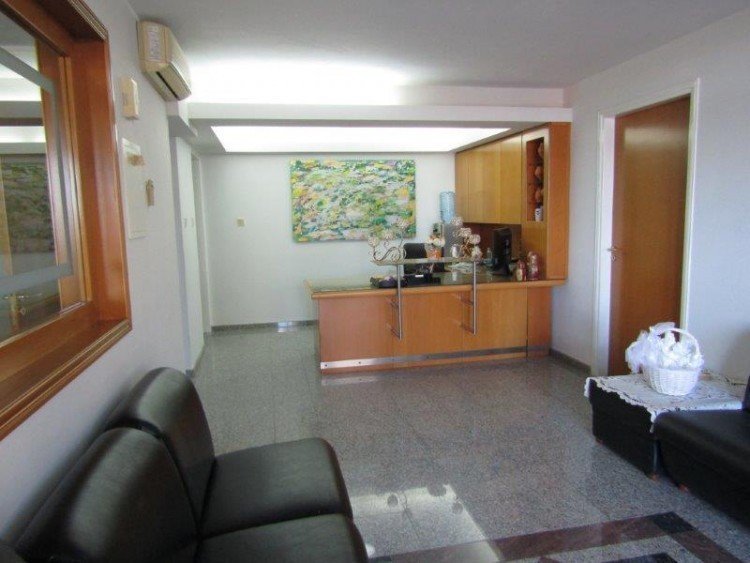 160m² Commercial for Rent in Limassol District