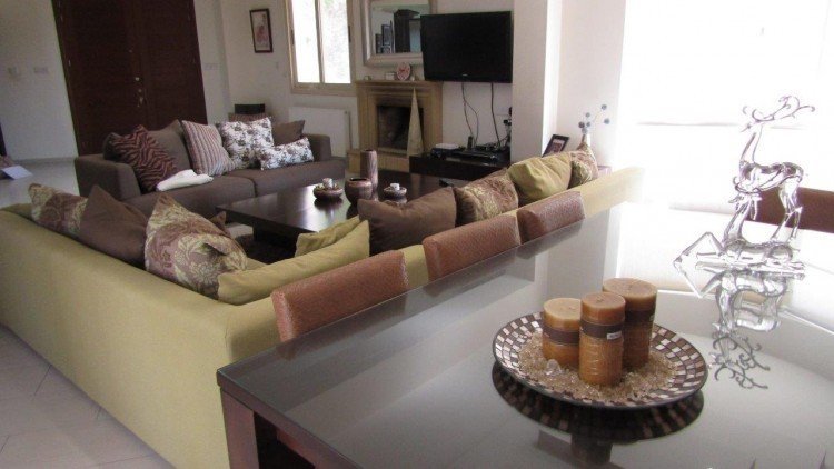4 Bedroom House for Rent in Pyrgos Lemesou, Limassol District