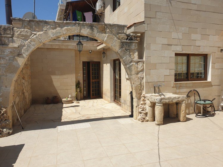 4 Bedroom House for Rent in Pachna, Limassol District
