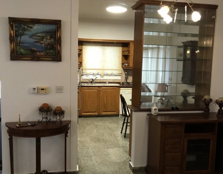 5 Bedroom House for Rent in Ypsonas, Limassol District