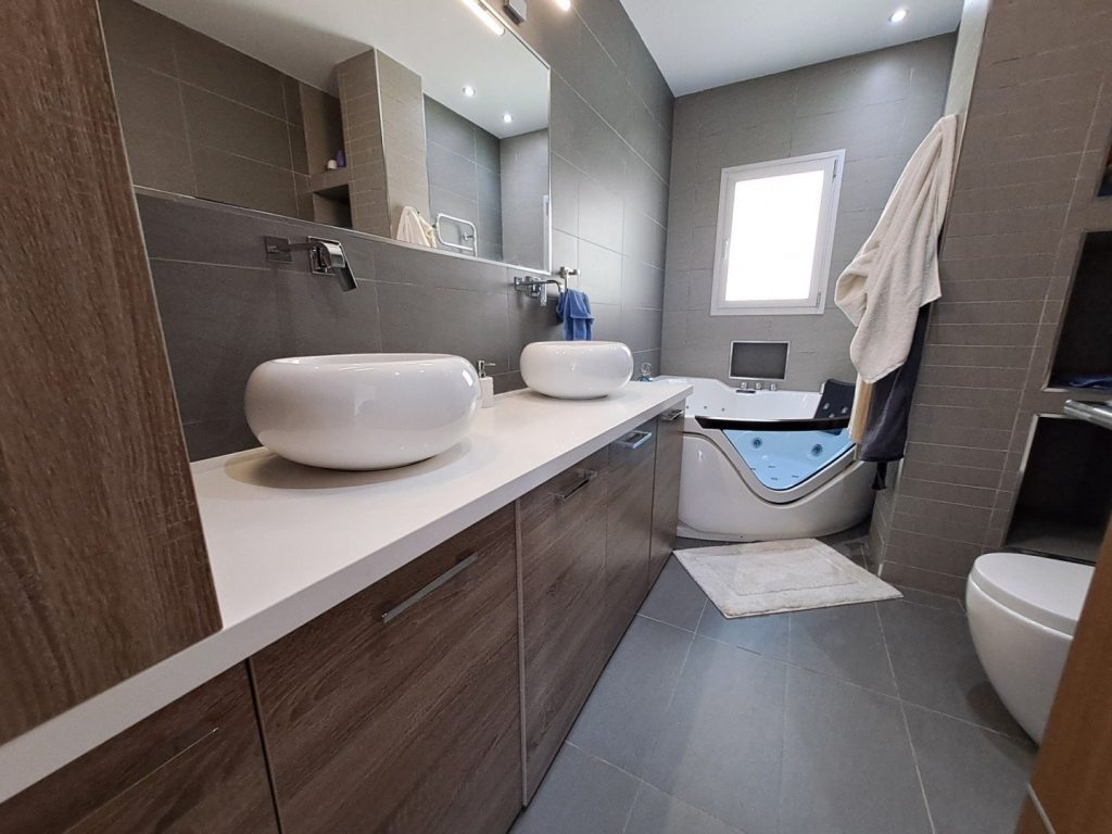 4 Bedroom House for Rent in Palodeia, Limassol District