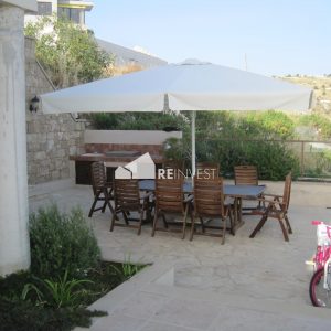 5 Bedroom House for Sale in Geroskipou, Paphos District