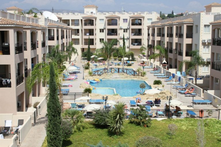 2 Bedroom Apartment for Sale in Tombs Of the Kings, Paphos District