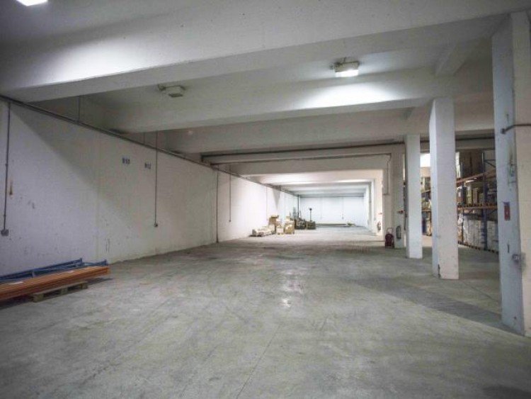 1400m² Commercial for Rent in Limassol District