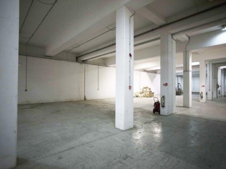 1400m² Warehouse for Rent in Limassol District