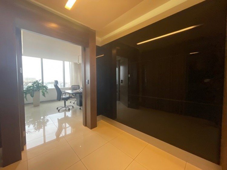 507m² Office for Rent in Limassol – Mesa Geitonia