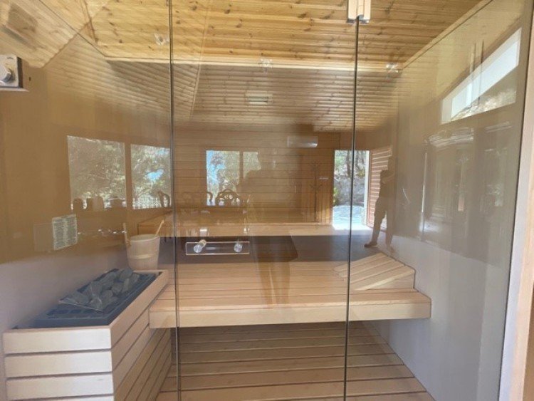 5 Bedroom House for Rent in Moniatis, Limassol District