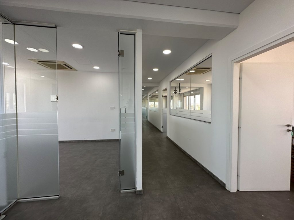 350m² Office for Rent in Limassol – Mesa Geitonia
