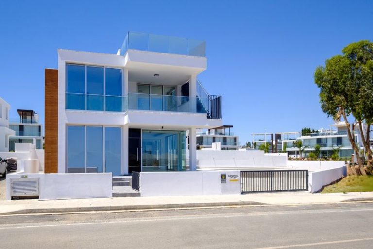 5 Bedroom House for Sale in Protaras, Famagusta District