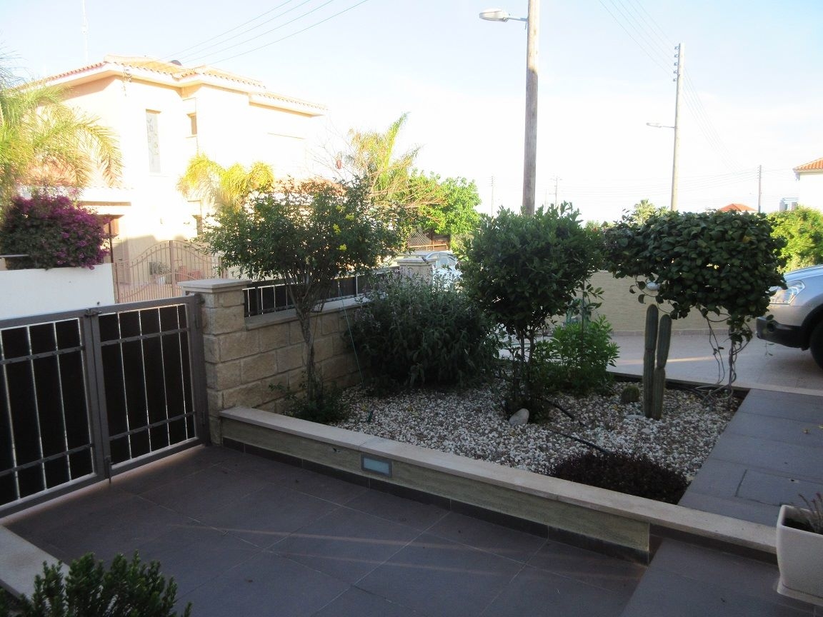 3 Bedroom House for Sale in Erimi, Limassol District