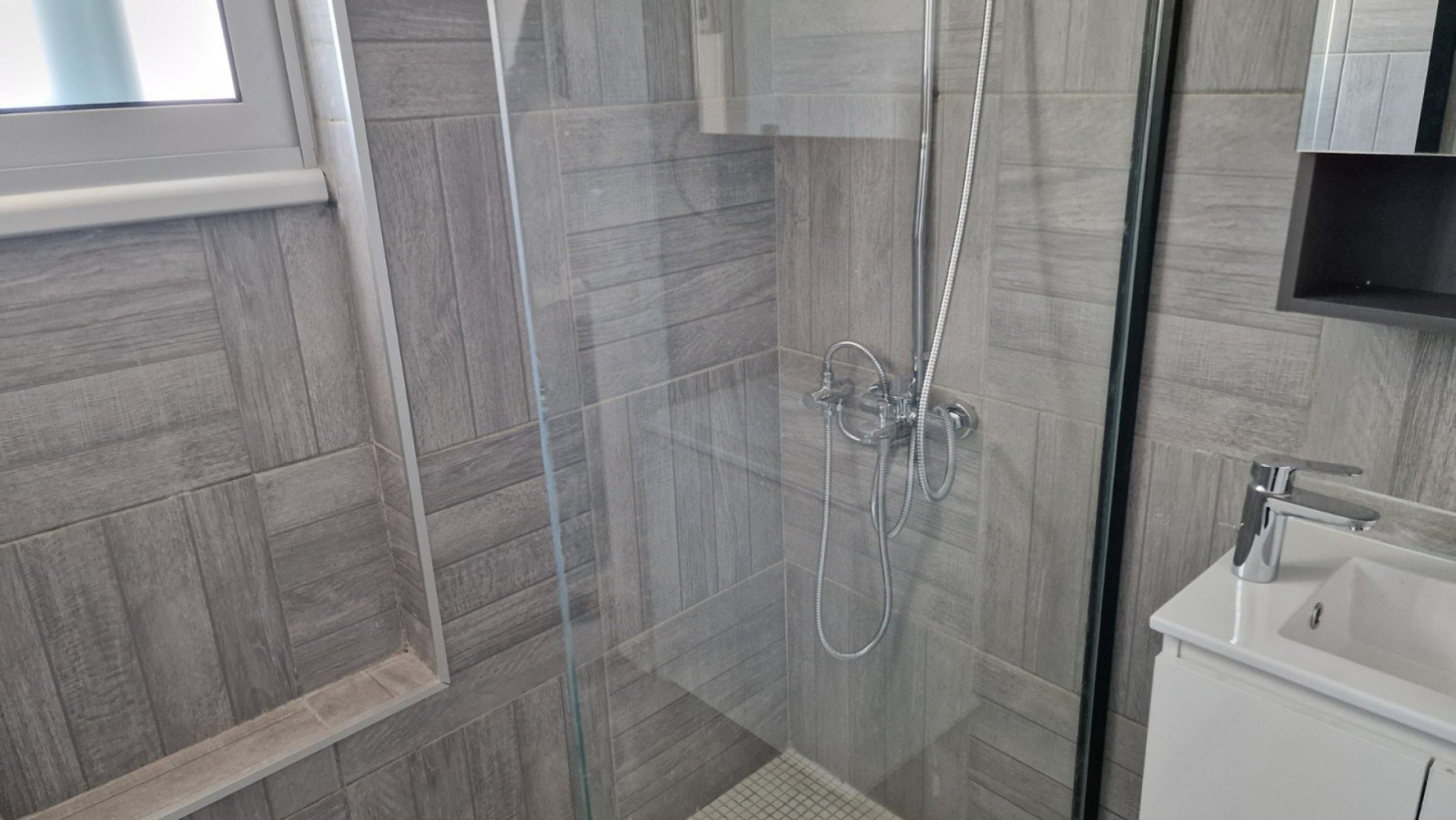 2 Bedroom Apartment for Rent in Limassol District