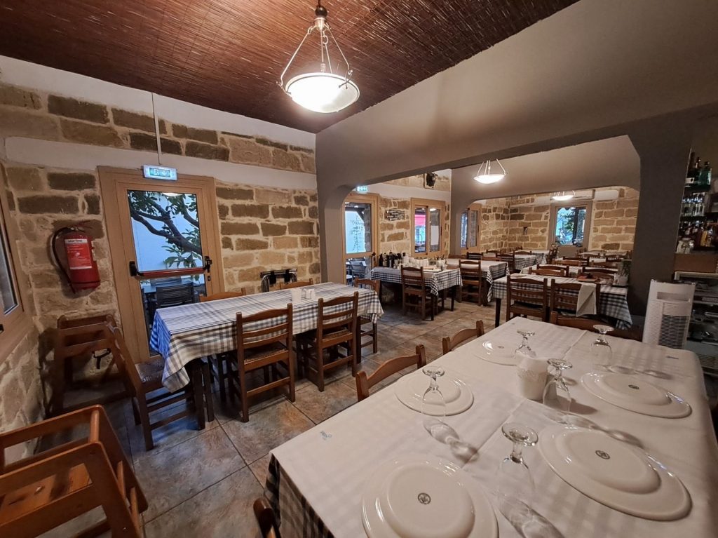200m² Restaurant for Sale in Limassol – Mesa Geitonia