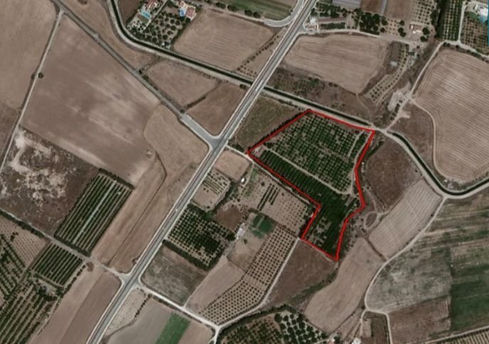 27,206m² Plot for Sale in Geroskipou, Paphos District