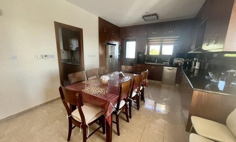 5 Bedroom House for Sale in Paphos District
