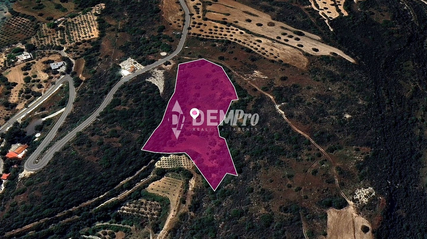 15,385m² Plot for Sale in Pano Akourdaleia, Paphos District