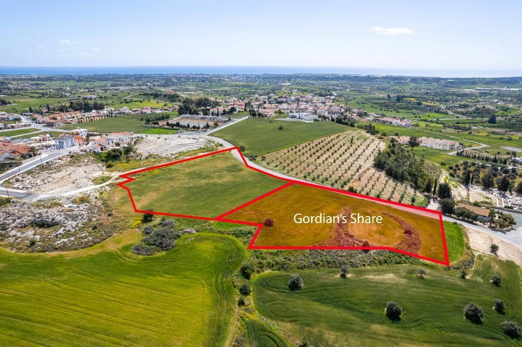 16,389m² Plot for Sale in Anafotida, Larnaca District