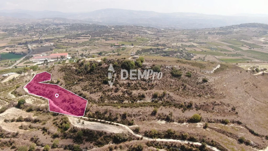 5,017m² Plot for Sale in Paphos District