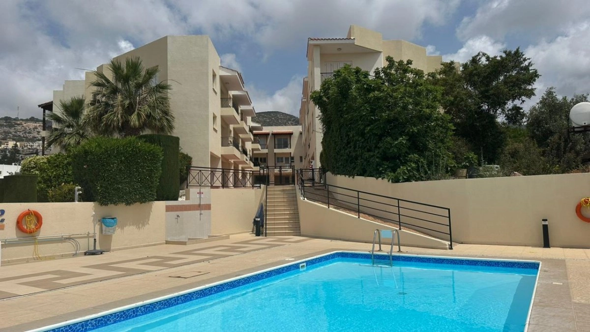 2 Bedroom Apartment for Sale in Peyia, Paphos District