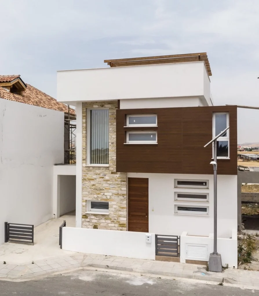 4 Bedroom House for Sale in Dromolaxia, Larnaca District