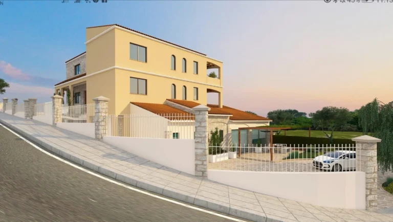 6+ Bedroom House for Sale in Germasogeia, Limassol District