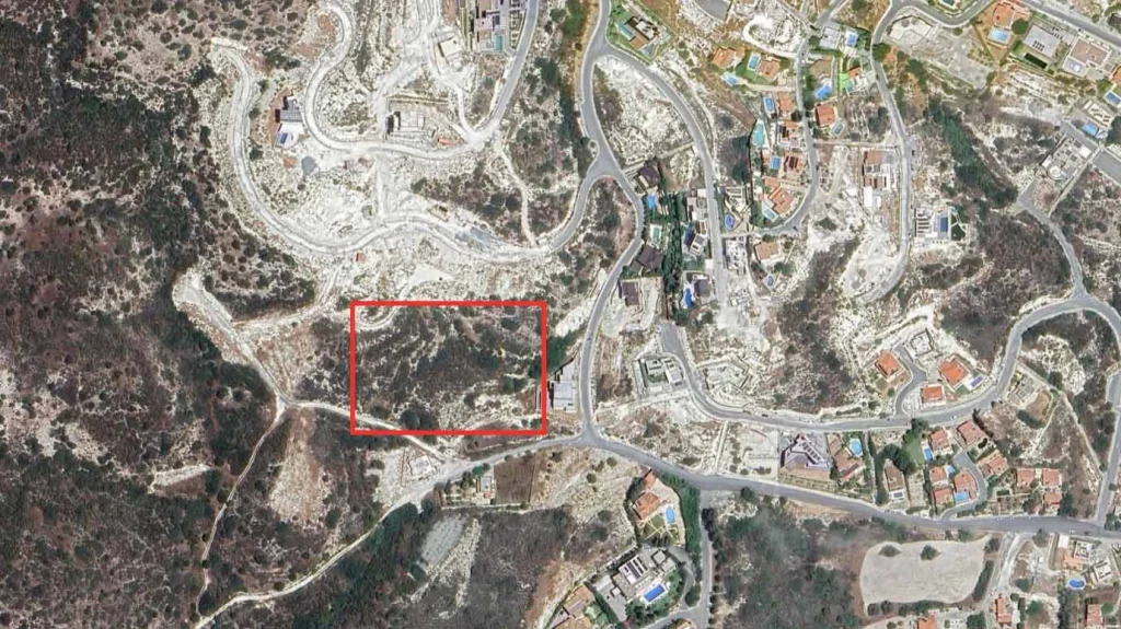 869m² Residential Plot for Sale in Agios Tychonas, Limassol District
