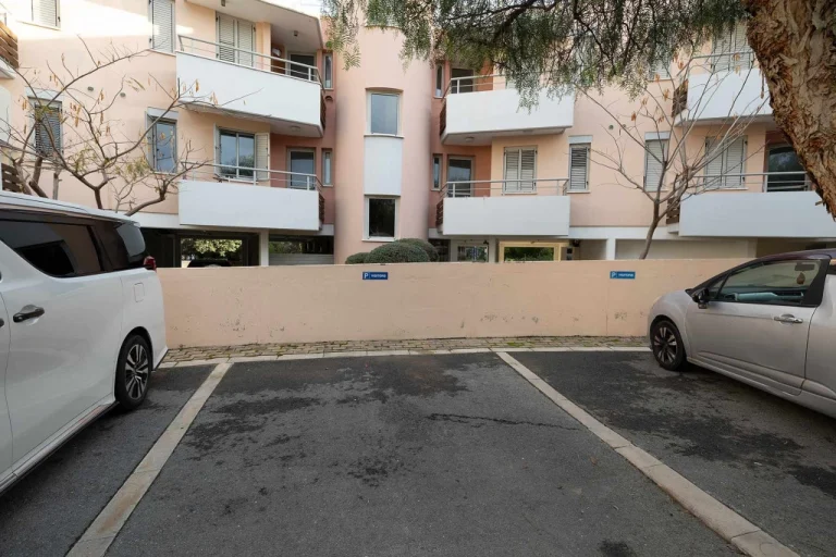 2 Bedroom Apartment for Sale in Agios Tychonas, Limassol District