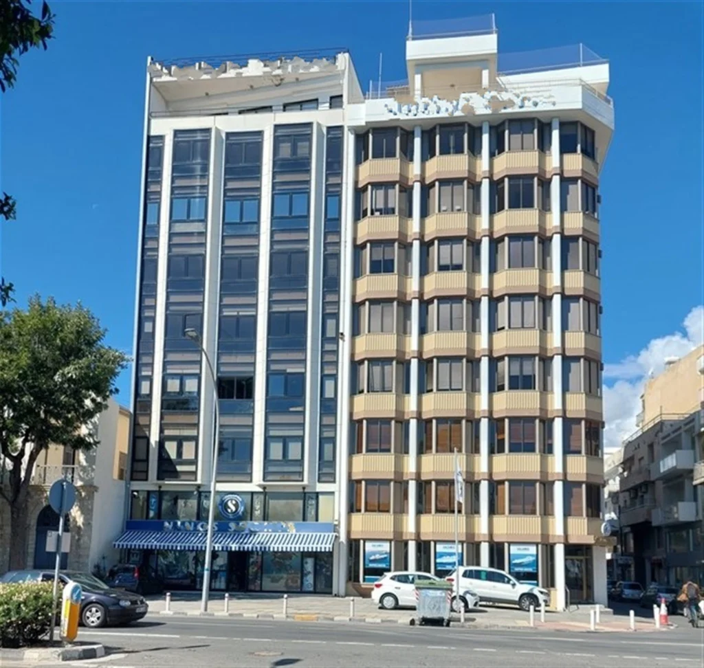 3253m² Building for Sale in Limassol