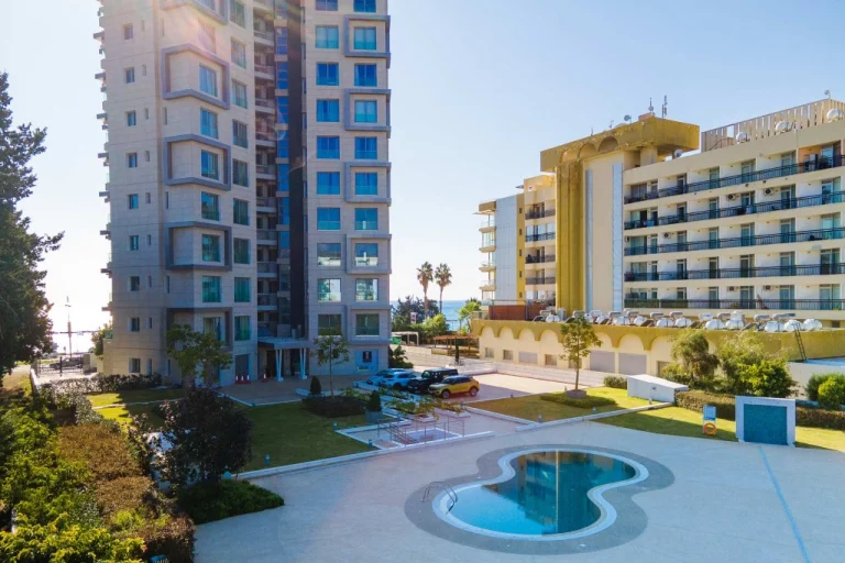 2 Bedroom Apartment for Sale in Agios Tychonas, Limassol District