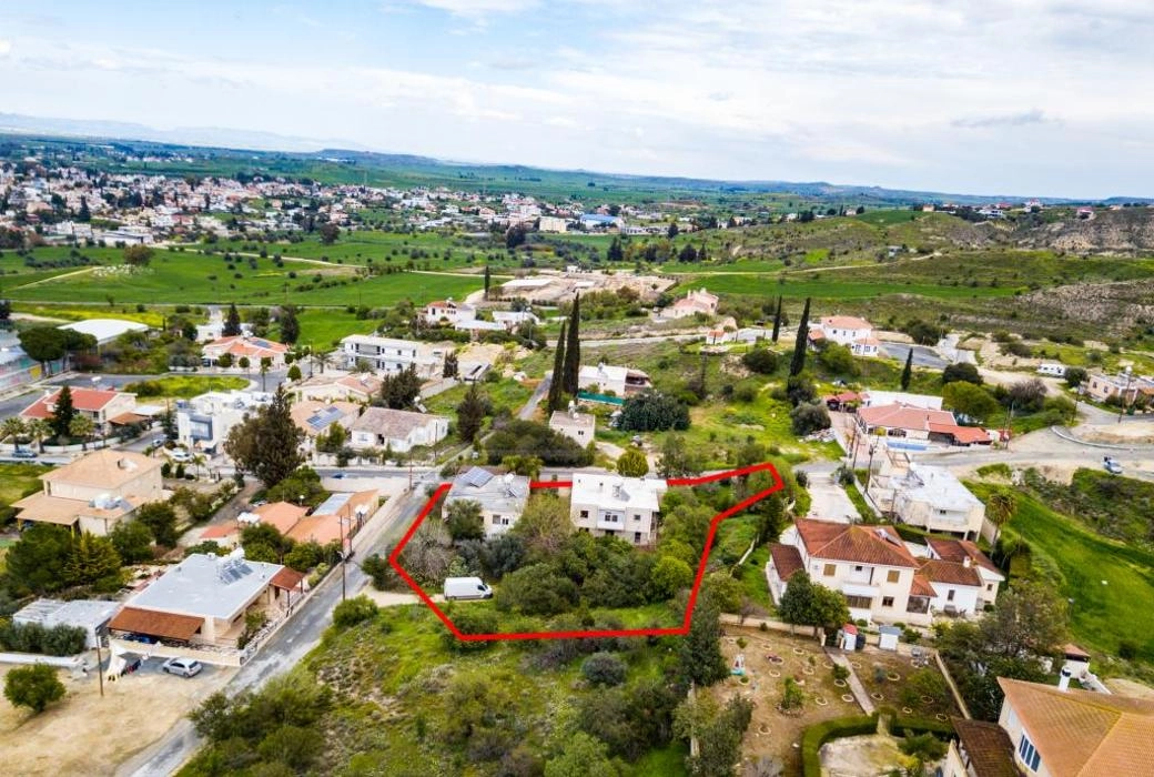 2,455m² Plot for Sale in Dali, Nicosia District