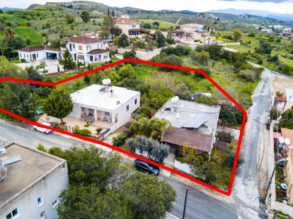 2,455m² Plot for Sale in Dali, Nicosia District