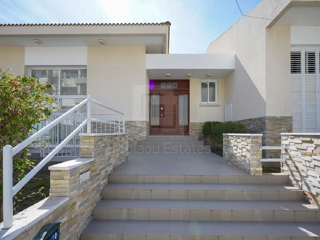 3 Bedroom House for Sale in Lakatamia, Nicosia District