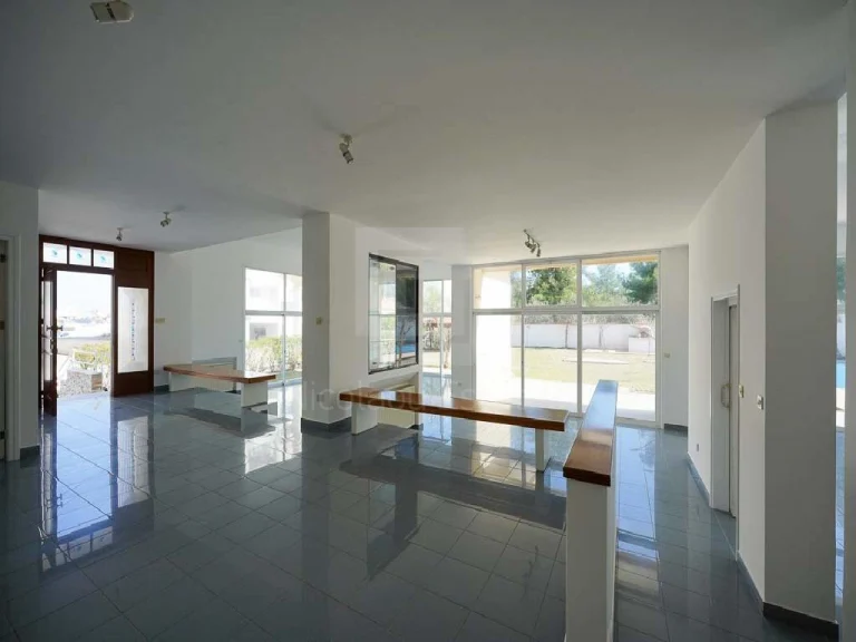 3 Bedroom House for Sale in Lakatamia, Nicosia District