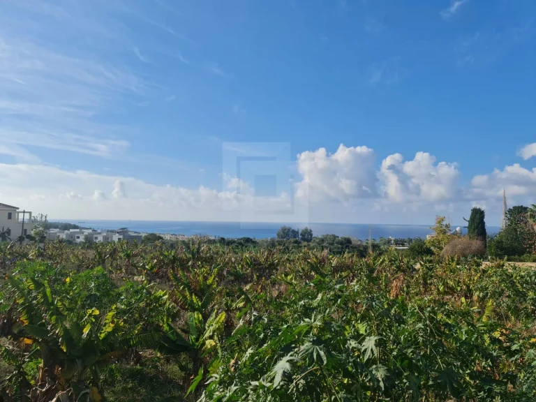 4,683m² Plot for Sale in Kissonerga, Paphos District