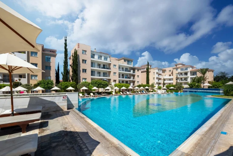 2 Bedroom Apartment for Sale in Paphos – Universal