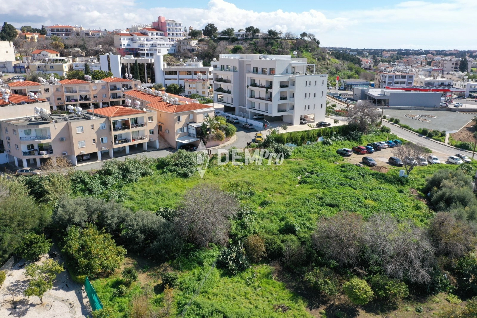 2,100m² Plot for Sale in Paphos District