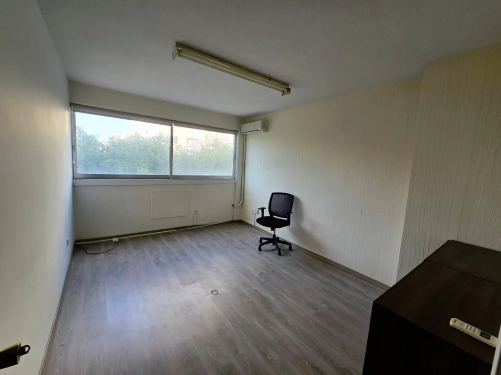 84m² Office for Rent in Limassol