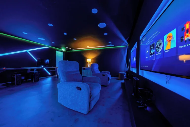 3 Bedroom Apartment for Sale in Tombs Of the Kings, Paphos District