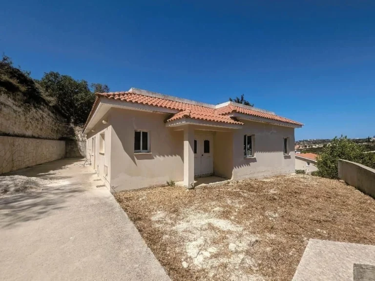 3 Bedroom House for Sale in Tsada, Paphos District