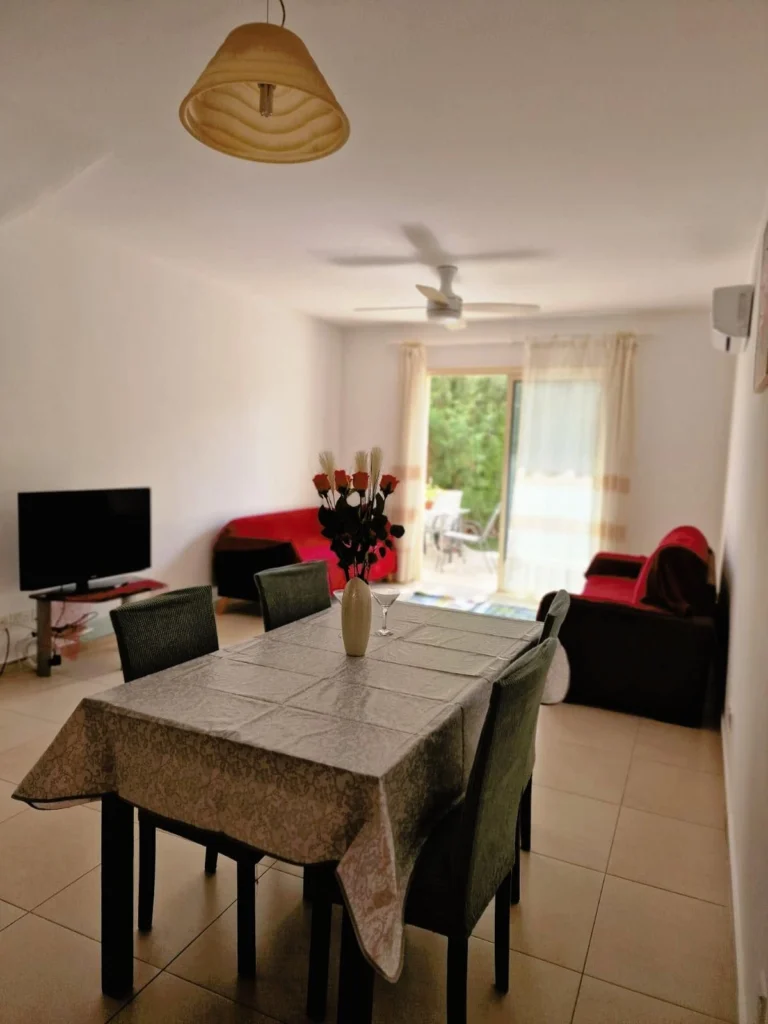 2 Bedroom House for Sale in Paphos – Universal