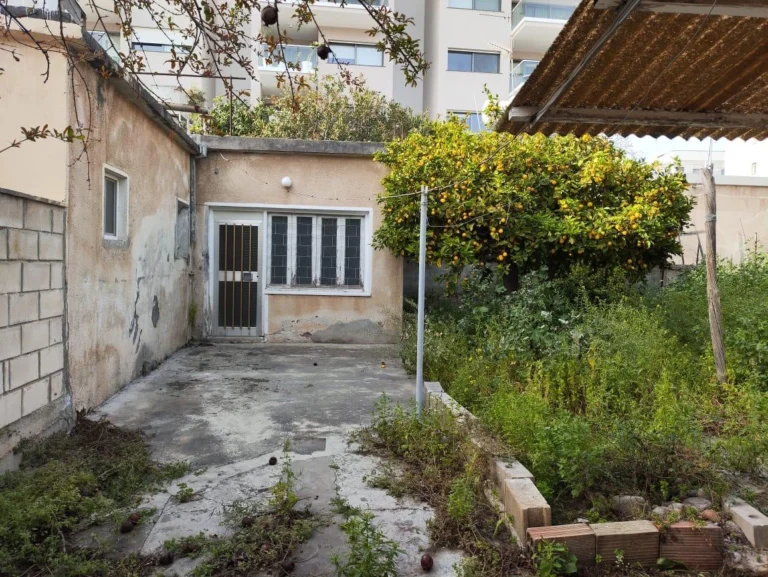 252m² Plot for Sale in Limassol