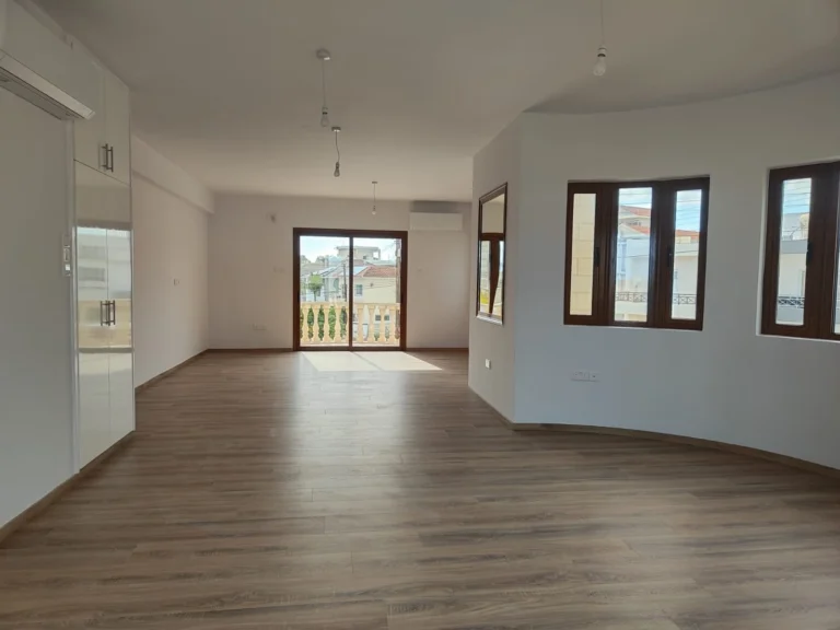 6+ Bedroom Villa for Sale in Potamos Germasogeias, Limassol District