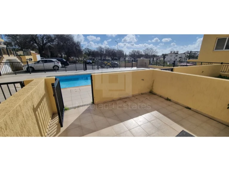 2 Bedroom House for Sale in Kato Paphos