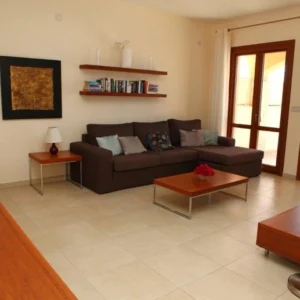 2 Bedroom House for Sale in Aphrodite Hills Kouklia, Paphos District