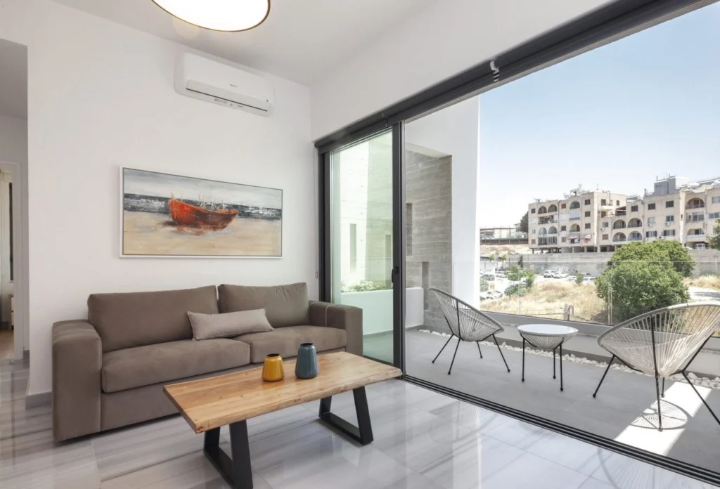 2 Bedroom Apartment for Sale in Tombs Of the Kings, Paphos District
